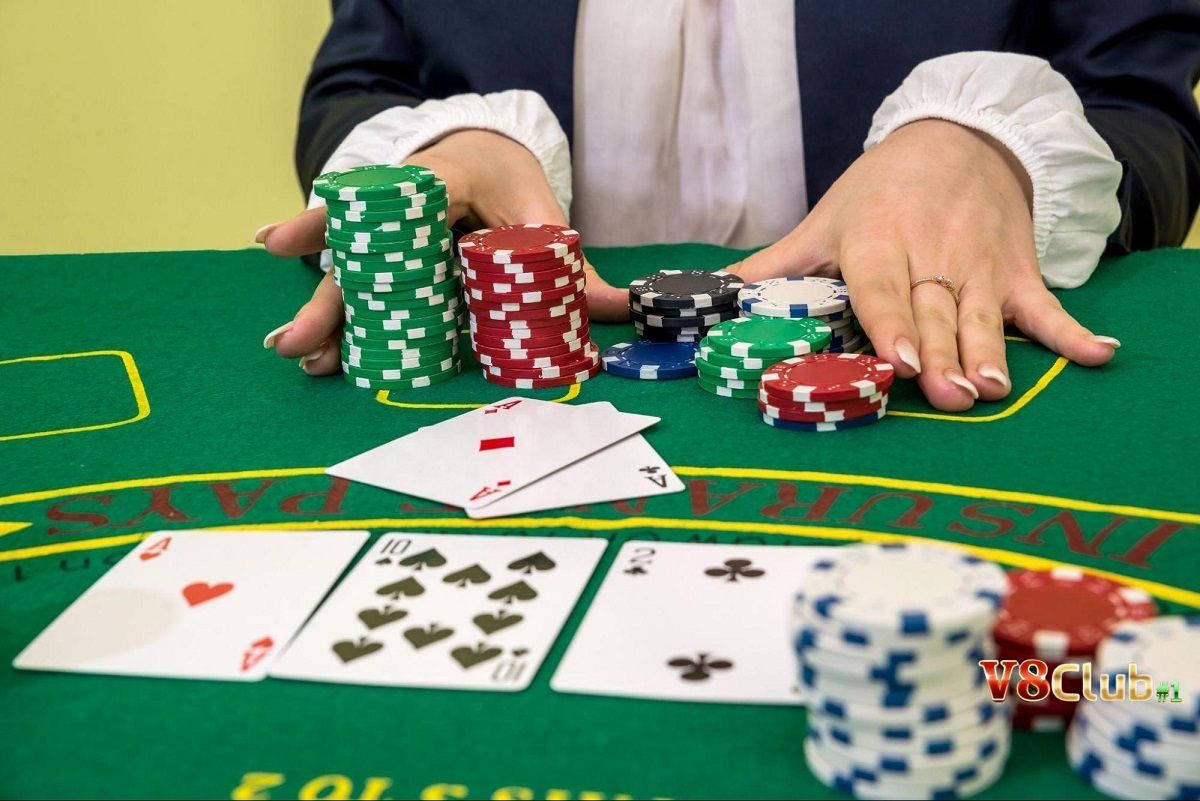 Luật chơi Baccarat vô cùng đơn giản