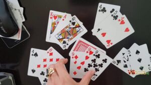Fold trong poker là gì