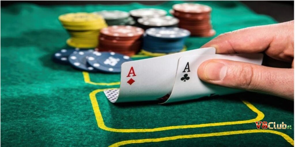 Kinh nghiệm chơi bài Poker hiệu quả từ cao thủ